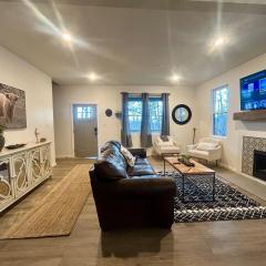 New Home! Hilltop Hideaway near Historic Dahlonega