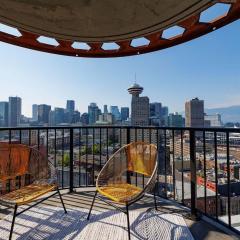Spacious 2BD in Vancouver Patio with Ocean View