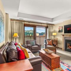 Beautiful 1 Bedroom with Full mountain views