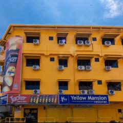 Hotel Q Banda Kaba Near Red Bulding