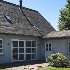 6 person holiday home in Broager