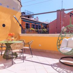 Casa dell'Aviatore con terrazza sul giardino