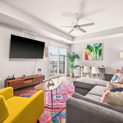 2BR Downtown SLC Hot Tub Free Parking