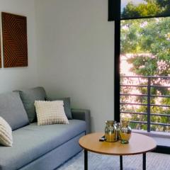 Apartment near the sea