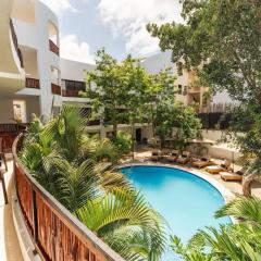 La Veleta Hotel - Trendy Stay - Pool View