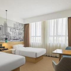 City Comfort Inn Wuhan Optics Valley OuYada Yangjiawan Metro Station