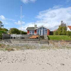 Holiday Home Keti - 5m from the sea by Interhome