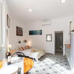 INT Studio totalmente equipado, 15' de BCN centro 8' playa