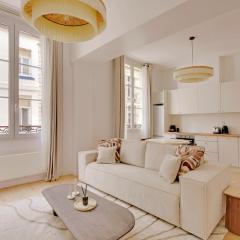 Pick A Flat's Apartements in Louvre-Rivoli - Rue du Roule