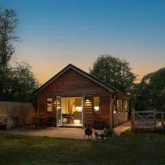Lakeside Lodge