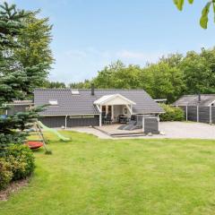 Holiday Home Thorolf - 30km from the sea by Interhome