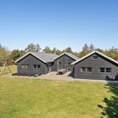 Holiday Home Lova - 600m from the sea by Interhome