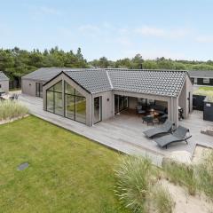 Holiday Home Antonette - 1-8km from the sea by Interhome