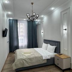 Crystal Apartment