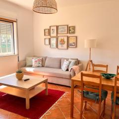 Charming and bright apartment in Santa Luzia