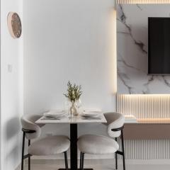 BirdsEye Cozy Studio Mesmerizing Golf Views