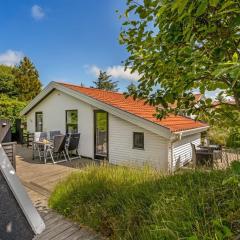 Holiday Home Annemone - 900m from the sea by Interhome