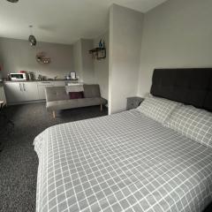 Happy Airfield Studio