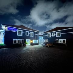 Noahs Ark Hotel & Suites