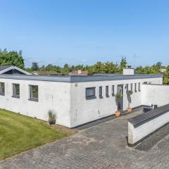 Holiday Home Anabel - 600m from the sea by Interhome