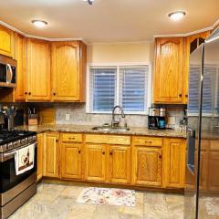 Cozy Riverside View House