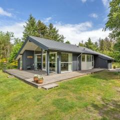 Holiday Home Elevine - 300m to the inlet by Interhome