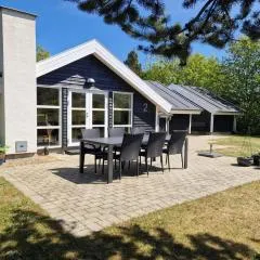 Holiday Home Matthis - 500m to the inlet by Interhome