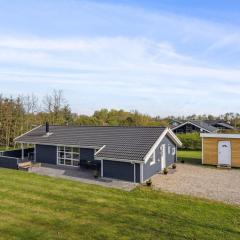 Holiday Home Tinka - 1-2km to the inlet by Interhome