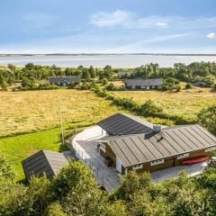 Holiday Home Eljas - 200m to the fjord by Interhome