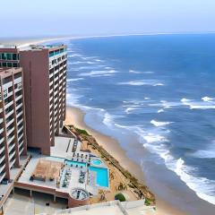Luxury Beach Condo with Pool