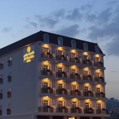 كلاسيك بالاس the classic palace