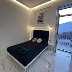 Azzurro Luxury Butique