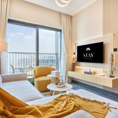 STAY BY LATINEM Luxury 1BR Holiday Home CB 0919 Near Burj Khalifa