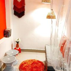 CHIC Boho 2BHK Just 10 Mins to Beach and White Town DUSK