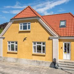 Apartment Kajsa - 6km from the sea by Interhome