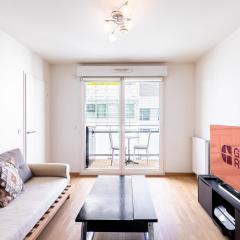 GuestReady - Charming flat with terrace near Paris