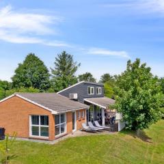 Holiday Home Svenn - 300m from the sea by Interhome