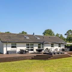 Holiday Home Laulu - 200m from the sea by Interhome