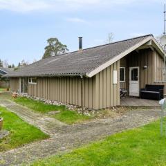 Holiday Home Arent - 1-1km from the sea by Interhome