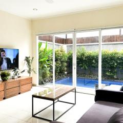 3BR, 5Beds, 10ppl, Seminyak, BeachSide