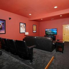 Beavers Mountaintop Retreat - Private Pool, Theater Room, Pool Table, + Outdoor Hot Tub