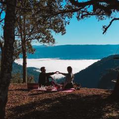 Sítio Mar de Nuvens Chalés Morro da Igreja, Urubici, SC.