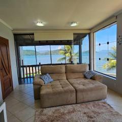 lindo apartamento frente ao mar pe na areia