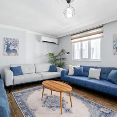 Flat w Balcony 10 min to Uskudar Coast