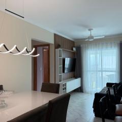 Apartamento Vista Mar Mirim 2 Dormitorios suite com Wifi para até 8 pessoas 1 vaga de estacionamento