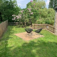 Appartement dans maison avec jardin privatif