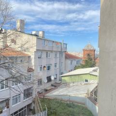 Chic Comfortable Flat in Historic Balat