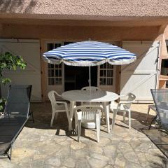 La plage à 8mn à pied