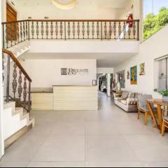 Requinte Flats Passagem 300m da Praia do Forte