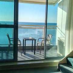 The Entrance Waterfront Resort, Unit 606